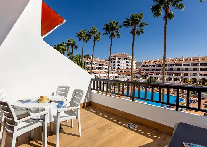 Apartamento 394 Renovated Duplex Parque Santiago Ii *