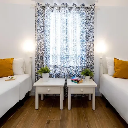 394 Renovated Duplex Parque Santiago Ii