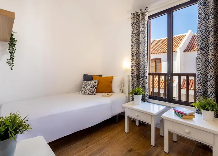 394 Renovated Duplex Parque Santiago Ii *