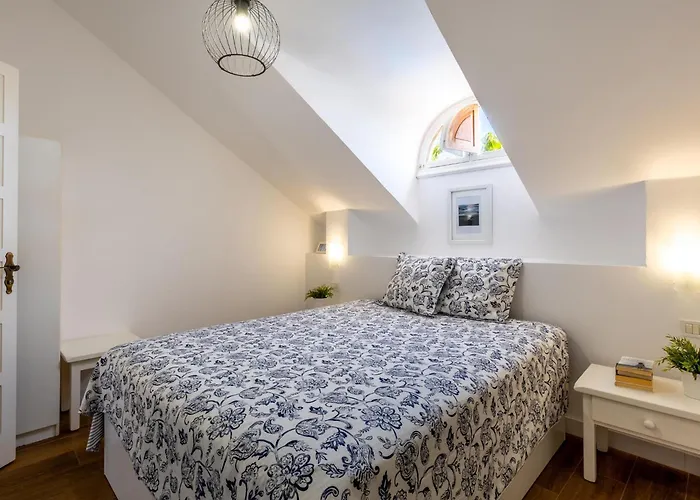 394 Renovated Duplex Parque Santiago Ii 公寓